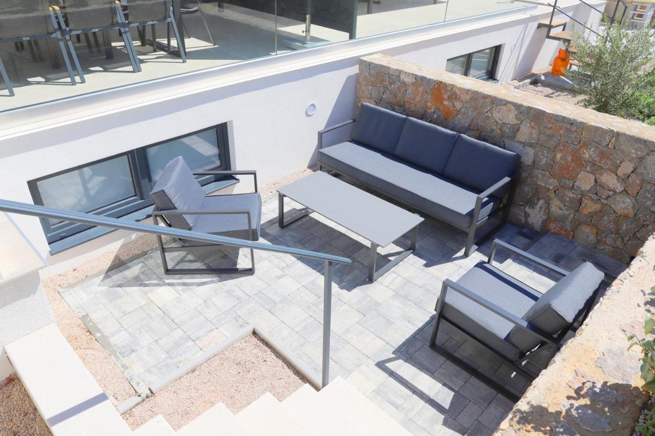Brand New Apartment With Private Pool Njivice Luaran gambar
