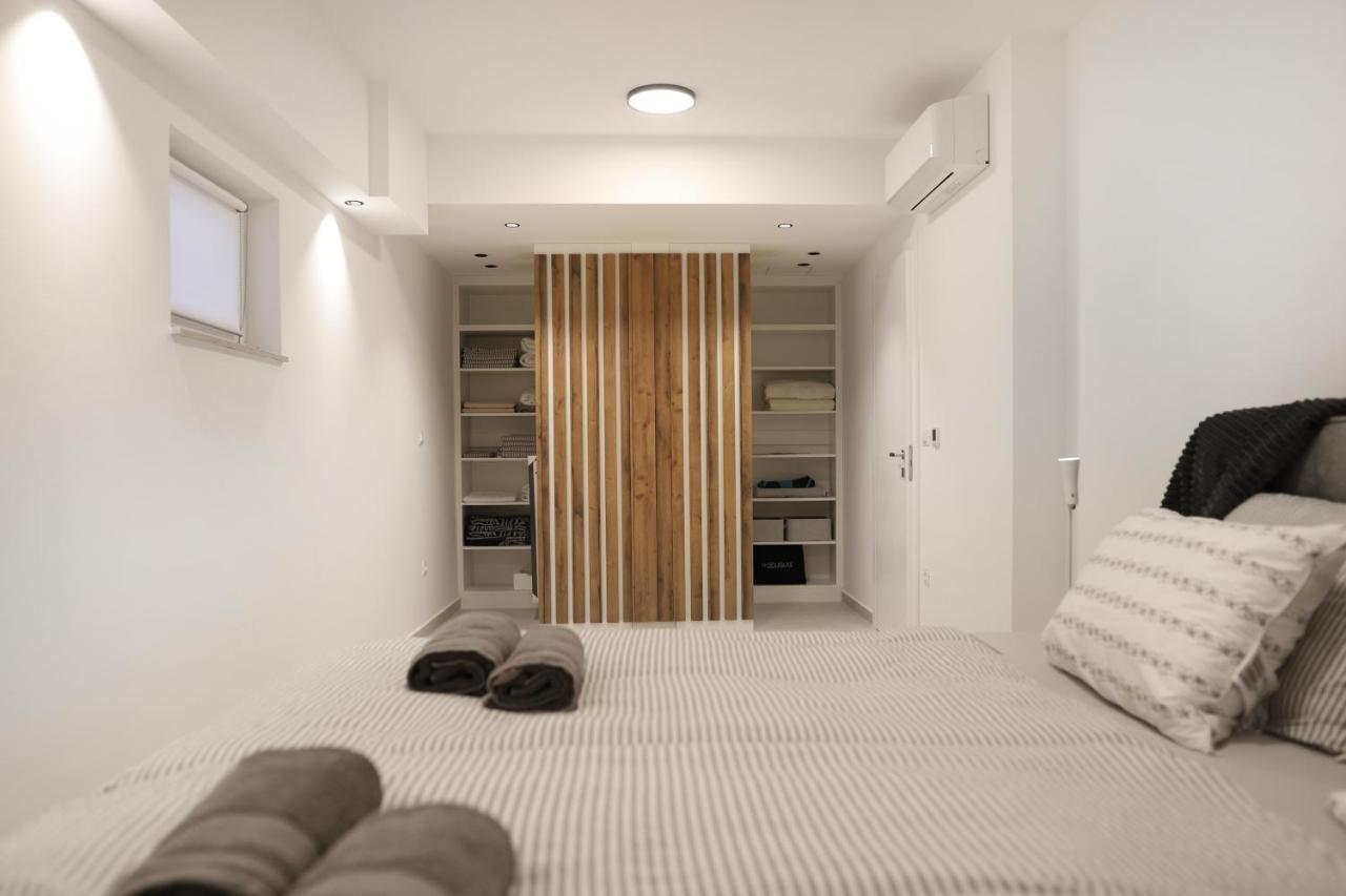 Brand New Apartment With Private Pool Njivice Luaran gambar